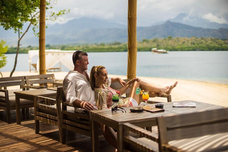 Menjangan Dynasty Resort Pemuteran Dış mekan fotoğraf