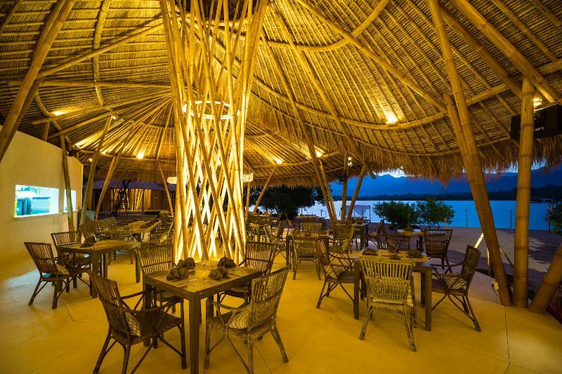 Menjangan Dynasty Resort Pemuteran Dış mekan fotoğraf